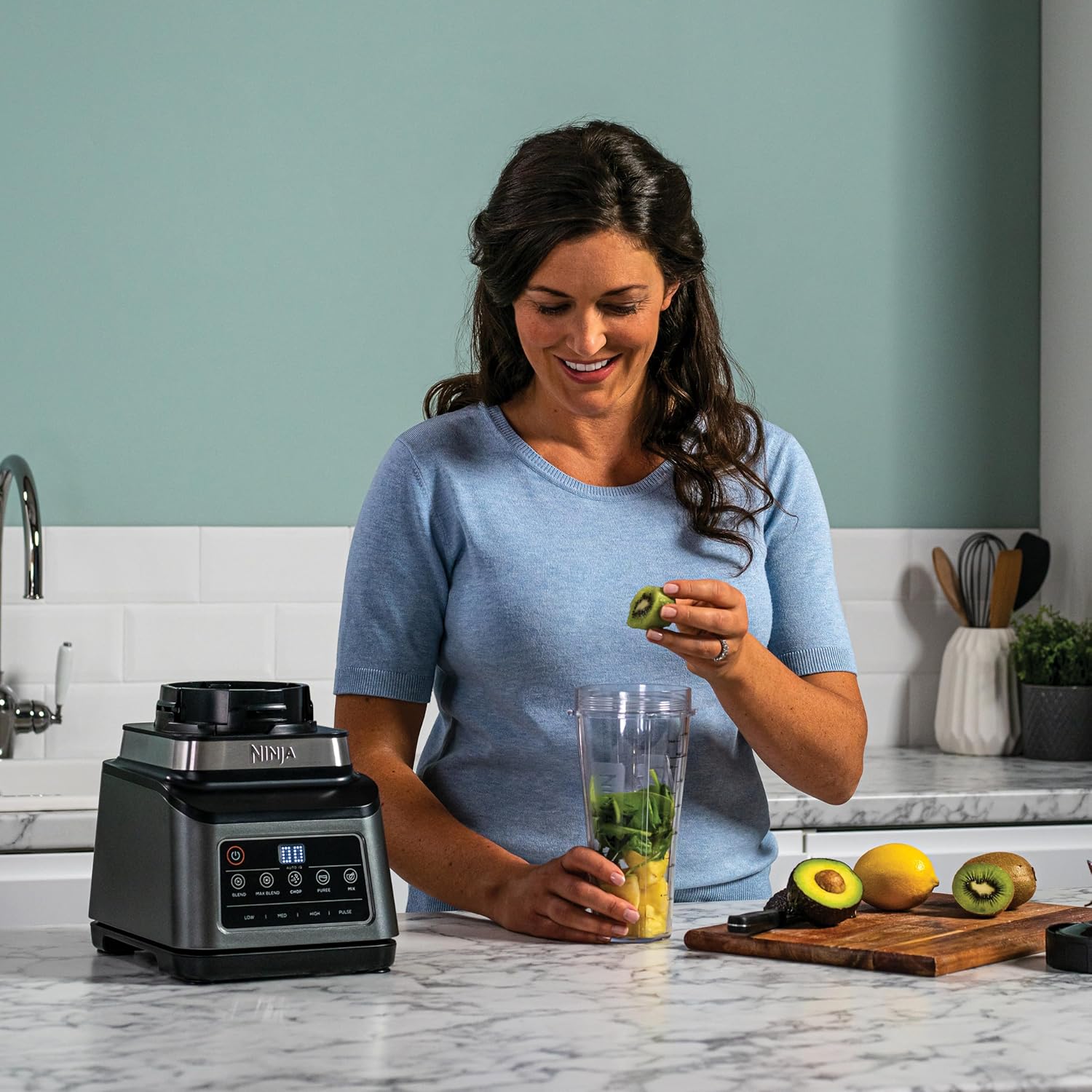 Detalle de Ninja 3-in-1 Food Processor & Blender 1200W BN800UK: Black