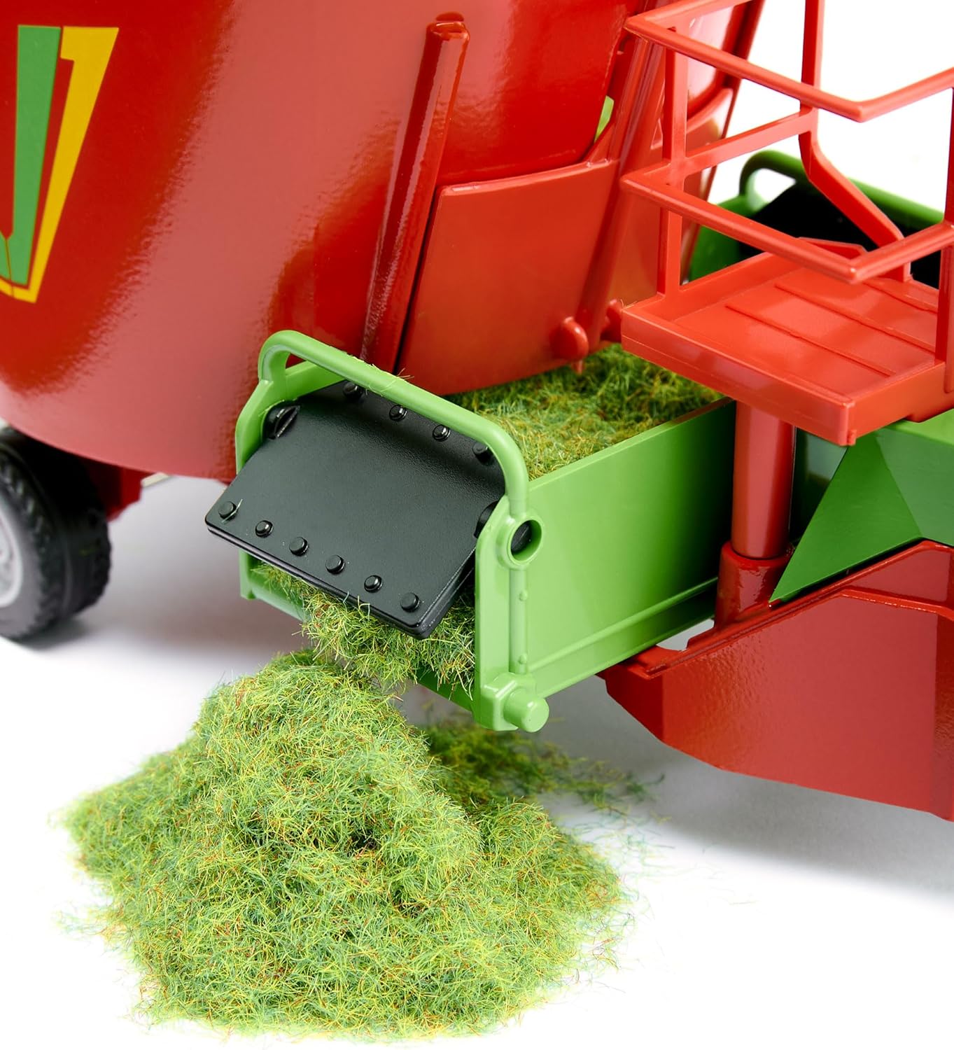 Thumbnail 3 de siku 2450 Strautmann Futtermischwagen (1:32) – rot, Metall/Kunststoff mit beweglichem Futtermischer