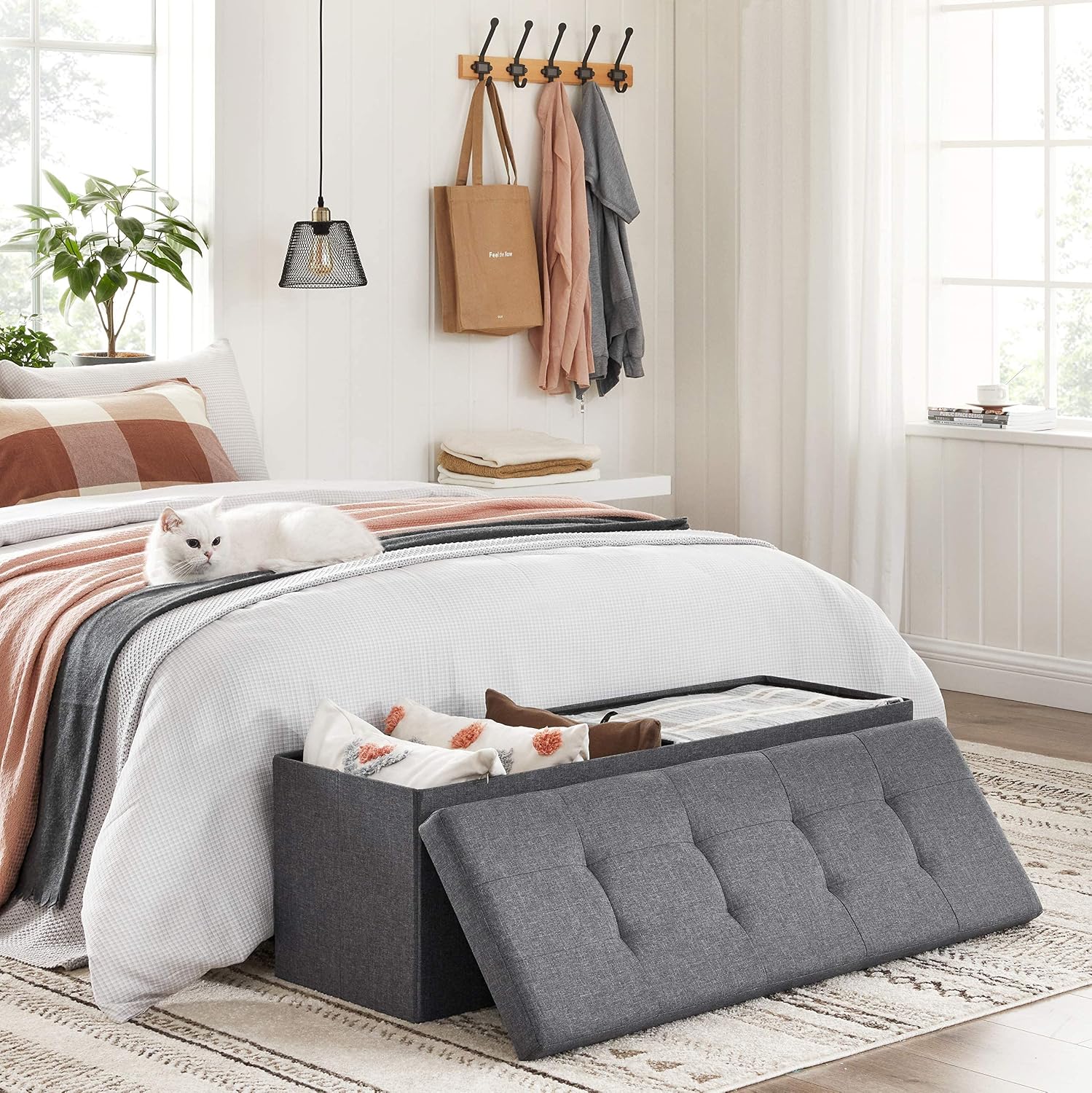 Detalle 2 de SONGMICS MAZIE LSF77K cassapanca con pouf contenitore e poggiapiedi pieghevole grigio scuro, 38 x 110 x 38 cm