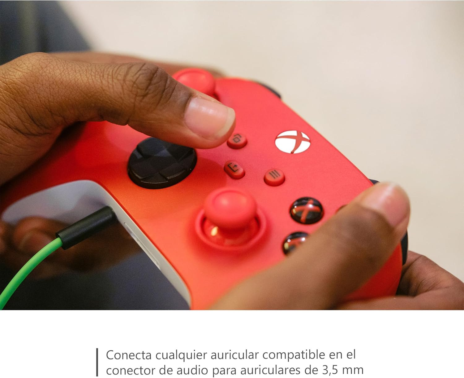 Thumbnail 8 de Xbox Wireless Controller Pulse Red para Series X|S y más