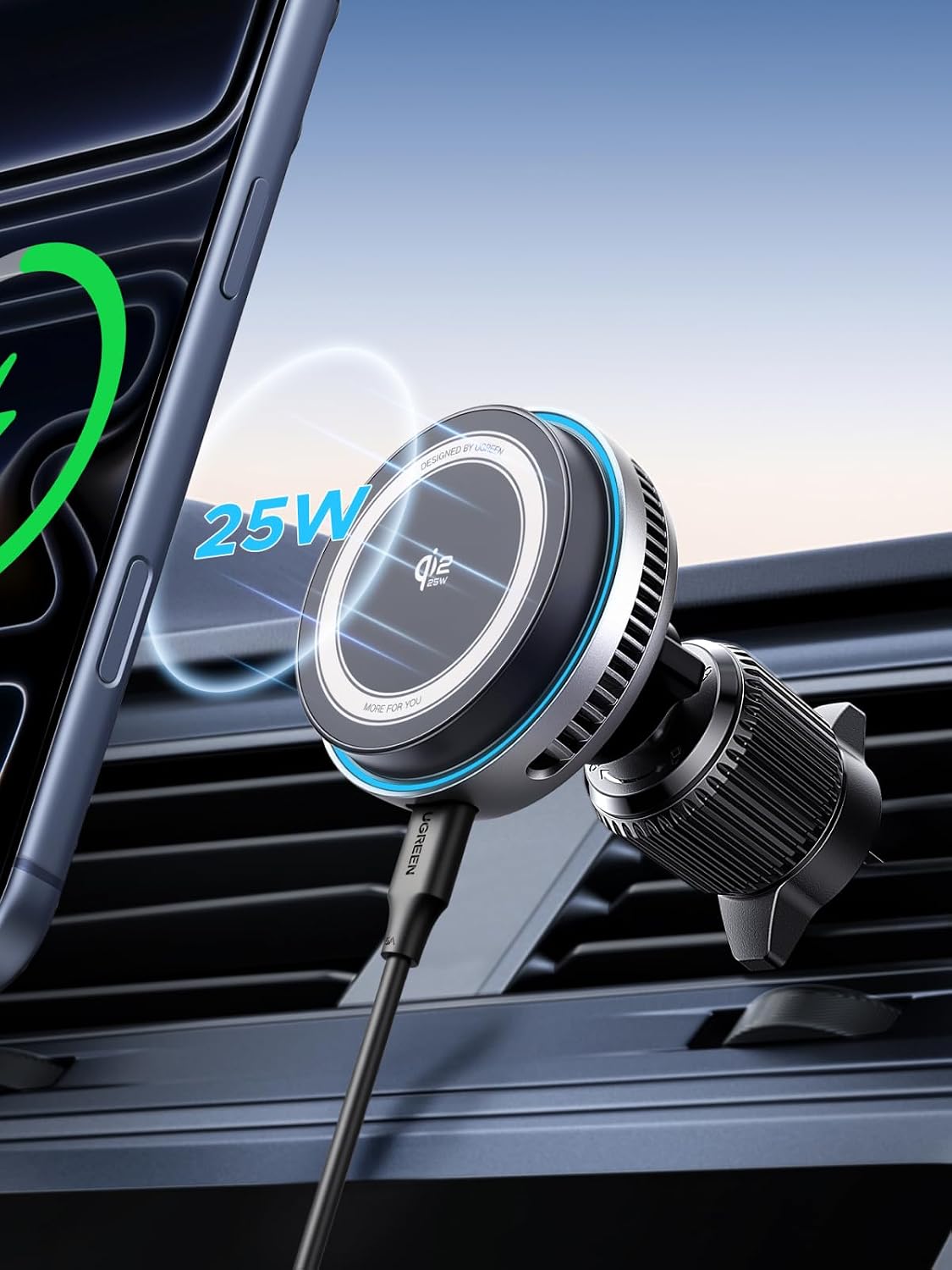 Detalle de UGREEN Aircool 25W Magflow Pro Qi2 Car Mount Charger with Cooling Fan