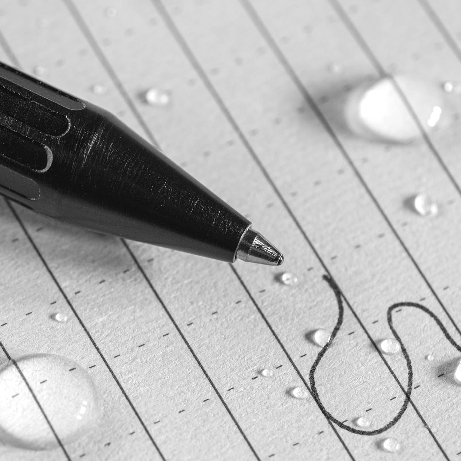 Detalle de Rite in the Rain No.BK16 耐候性メタルペン、ボルトアクション式・マットブラック