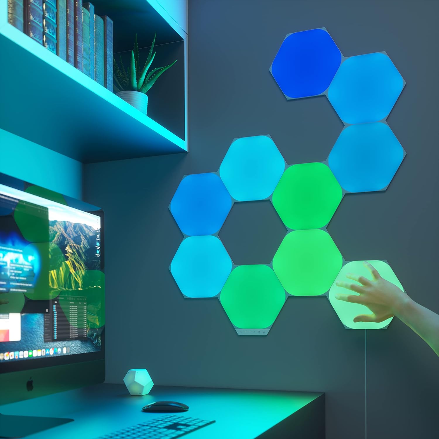 Thumbnail 4 de Nanoleaf Shapes Hexagon Expansion Pack: 3 Esagoni LED Aggiuntivi RGBW per Parete — Espandi la tua Immersione
