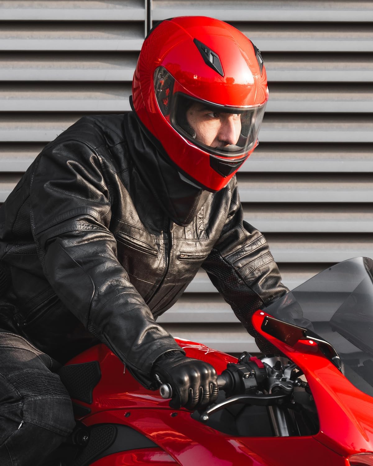 Detalle de ILM-313 Full Face Street Bike Helmet (DOT) with 2 Visors + Removable Winter Neck Scarf, Bright Red (L)