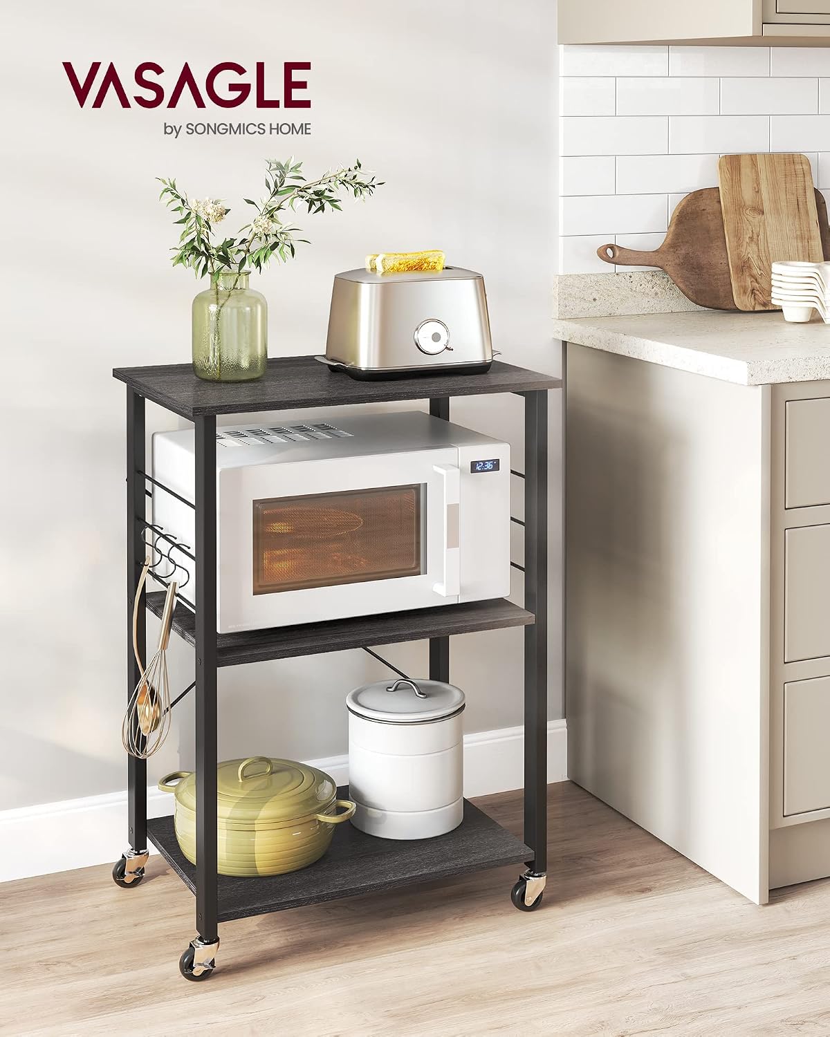Detalle de VASAGLE Carrello da cucina su ruote con 3 ripiani e 6 ganci KKS060B42, 40 x 60 x 89 cm (nero)