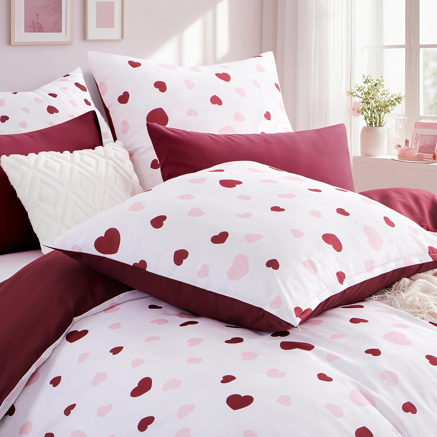 Thumbnail 3 de Aisbo Bettwäsche-Set 155x220 mit Herzen (Rosa/Rot) und Kissenbezug 80x80 aus Mikrofaser