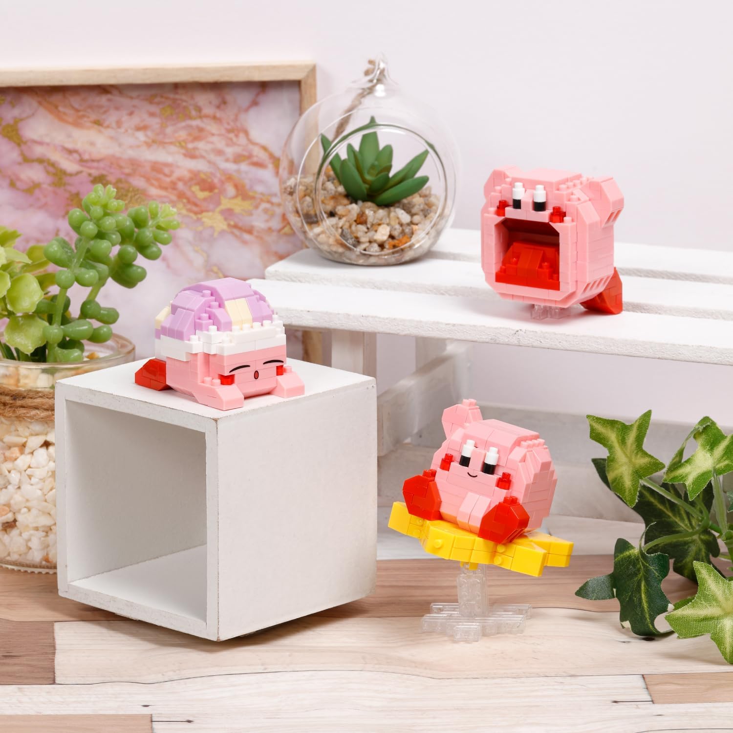 Detalle de Bandai Nanoblock Kirby (NBK141) – mini figurine en briques en kit de construction