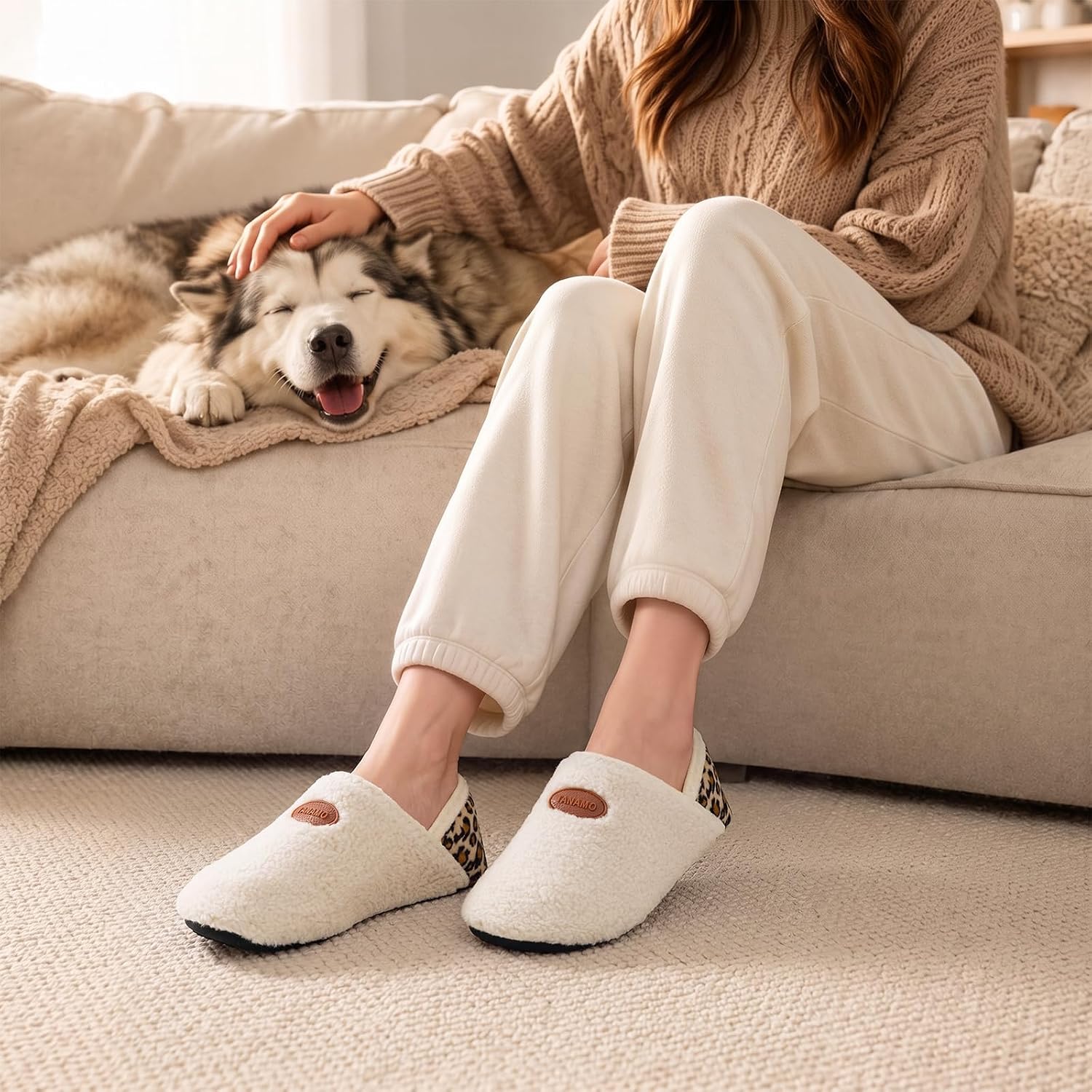 Detalle 2 de Tanamo House Slippers with Fleece