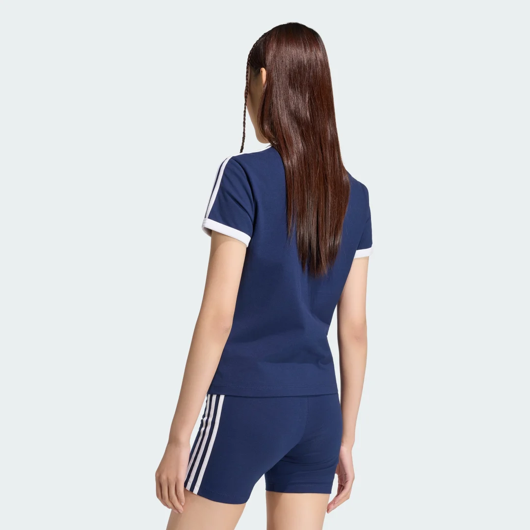 Thumbnail 1 de Camiseta entallada 3 Stripes de Adidas: ajuste cómodo y color azul en Adidas ES