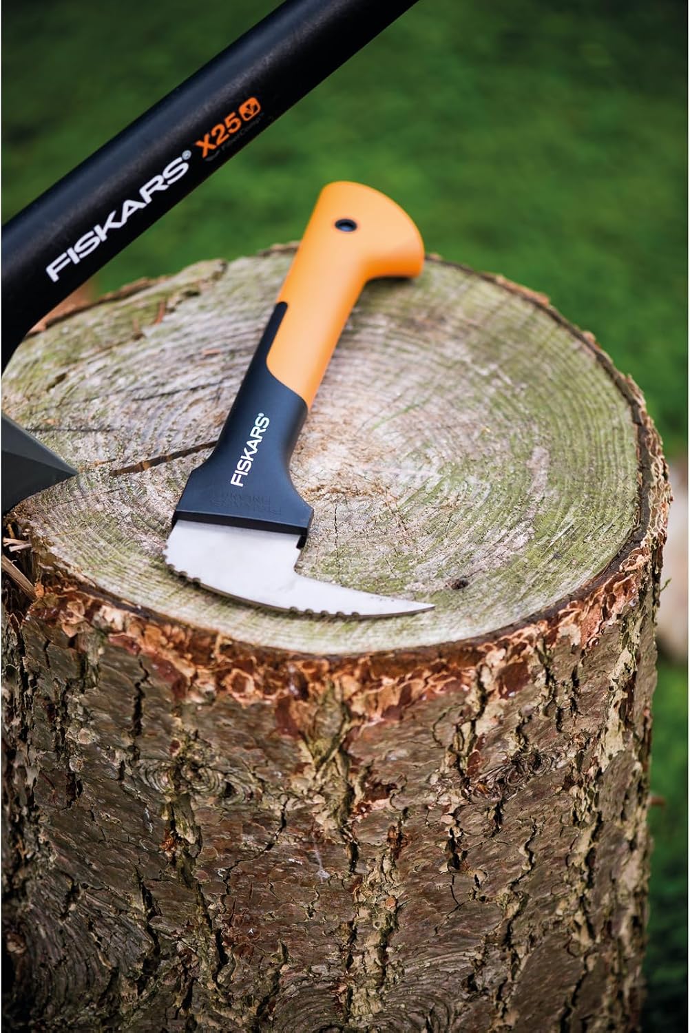Detalle de Fiskars WoodXpert XA2 1003622 huggkrok, 34,8 cm med härdat stålblad