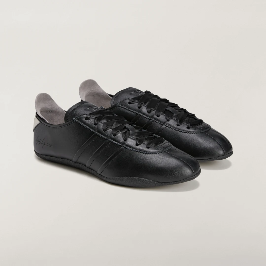 Detalle 2 de Zapatilla Y-3 TOKYO en negro de Adidas: guía de compra