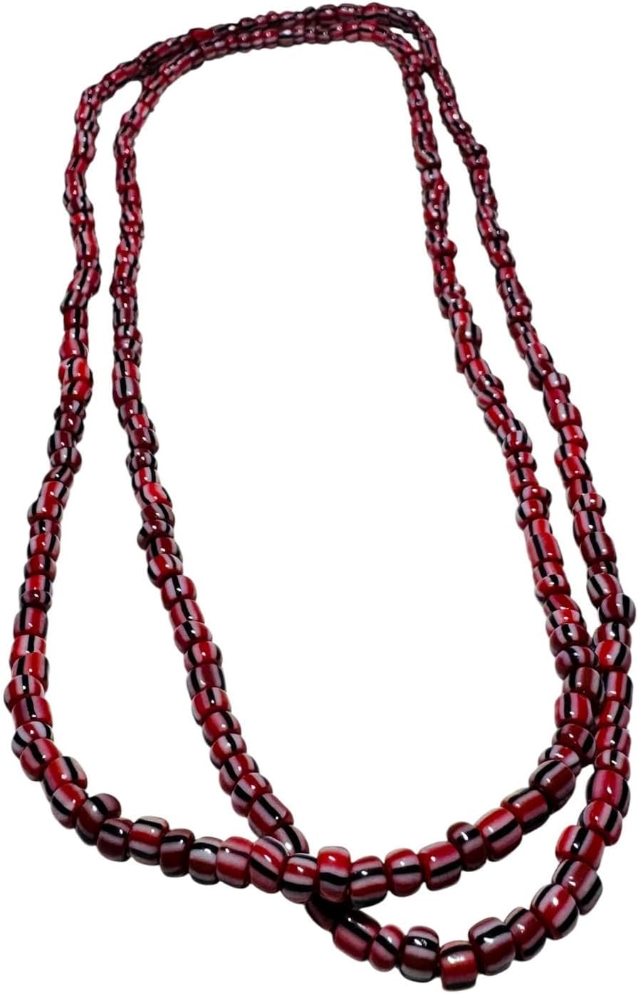 Detalle 2 de Collar Eleke de Oyá (orisha yoruba) hecho a mano por Yoruba Creations