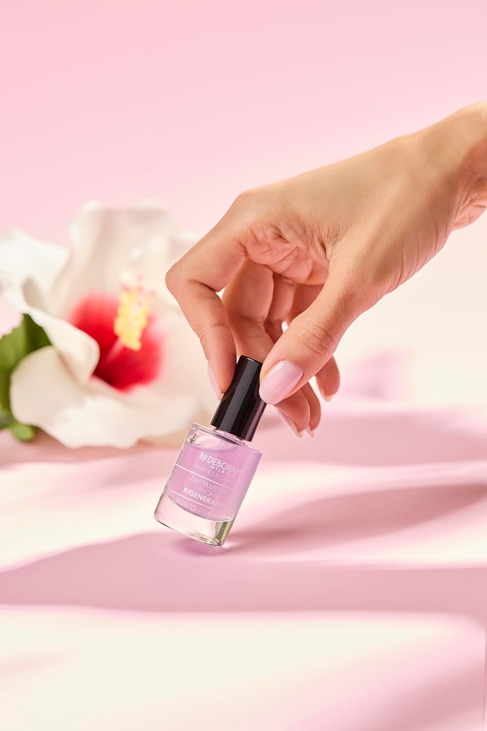 Detalle 2 de Deborah Milano Professional smalto curativo multi-azione per unghie danneggiate, 9,5 ml
