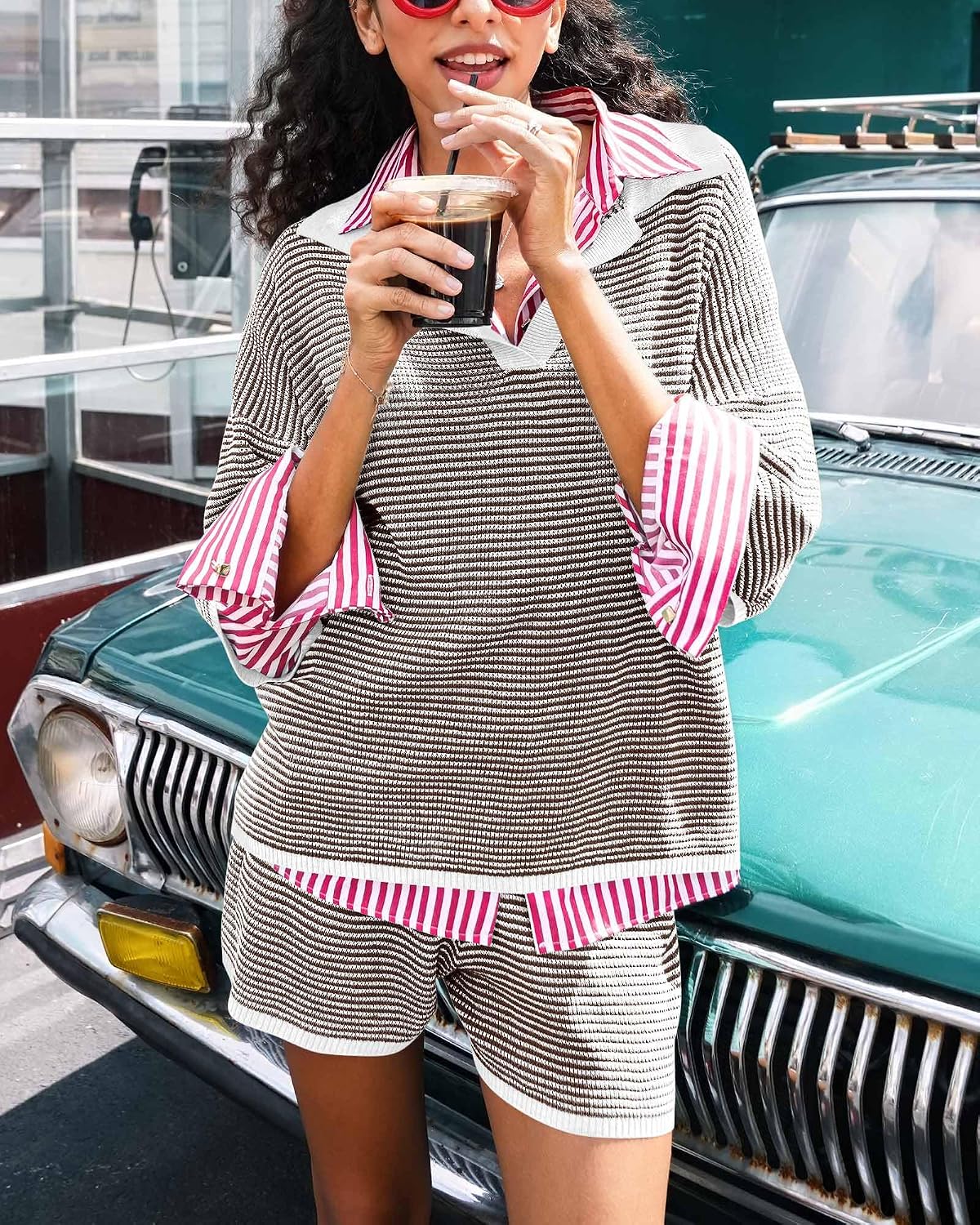 Detalle de Tankaneo Women's 2-Piece Oversized Knit Lounge Set: 3/4 Sleeve V-Neck Sweater + High-Waisted Shorts