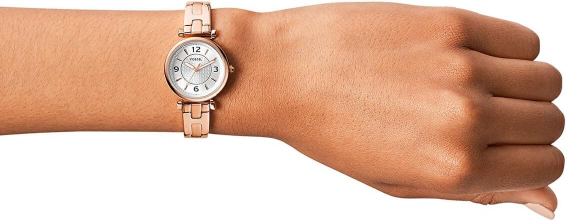 Detalle 2 de Fossil Montre Carlie pour femme en or rose, bracelet acier inox et mouvement à quartz