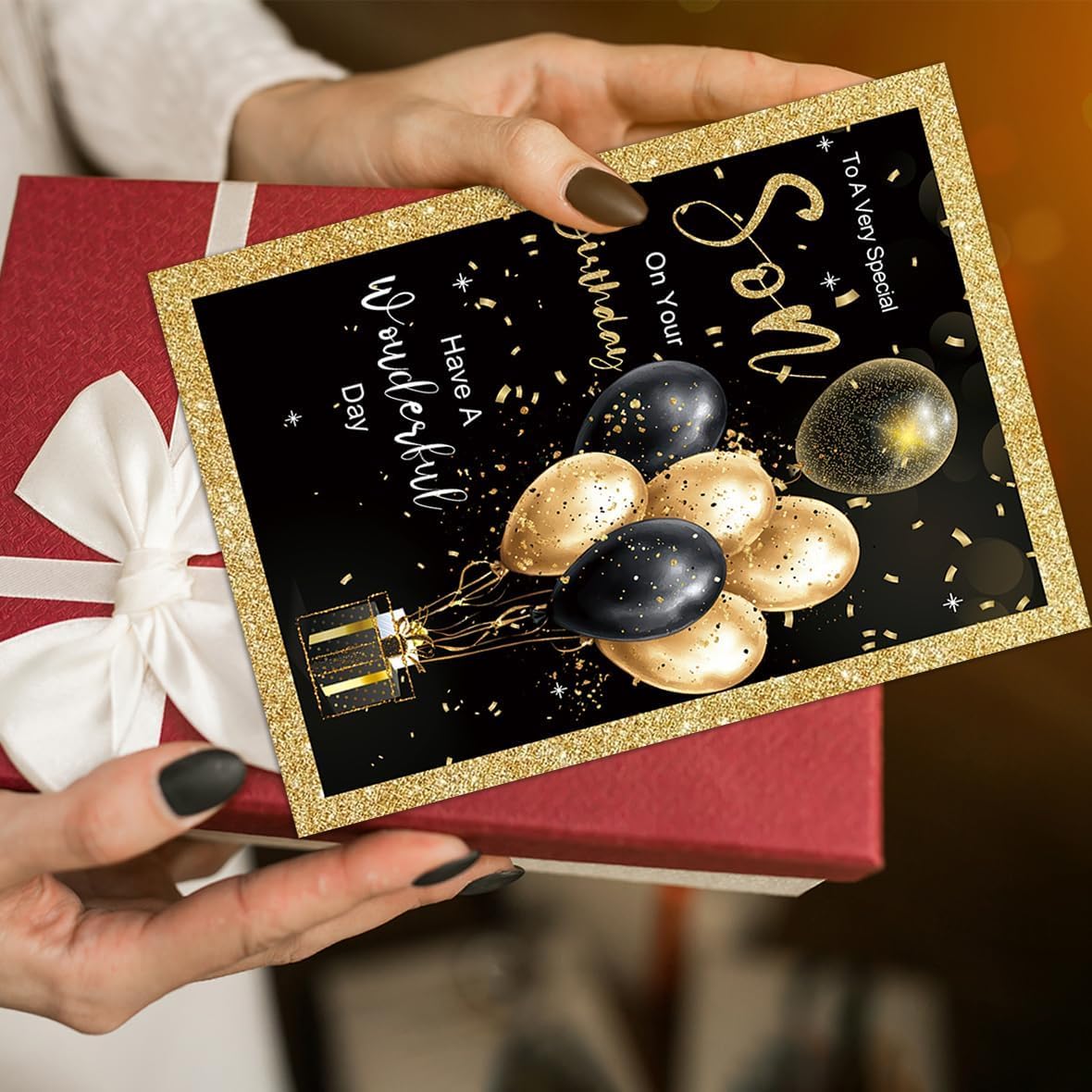 Thumbnail 4 de Generic Son Birthday Card, 8 x 5.3-Inch Black and Gold Balloon Design