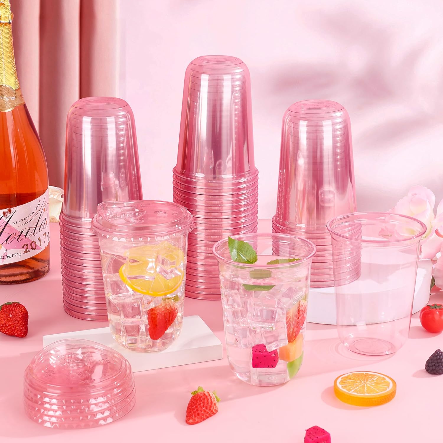 Detalle de KesaPlan 50 Pack 16 oz Pink Plastic Party Cups with Sip Lids