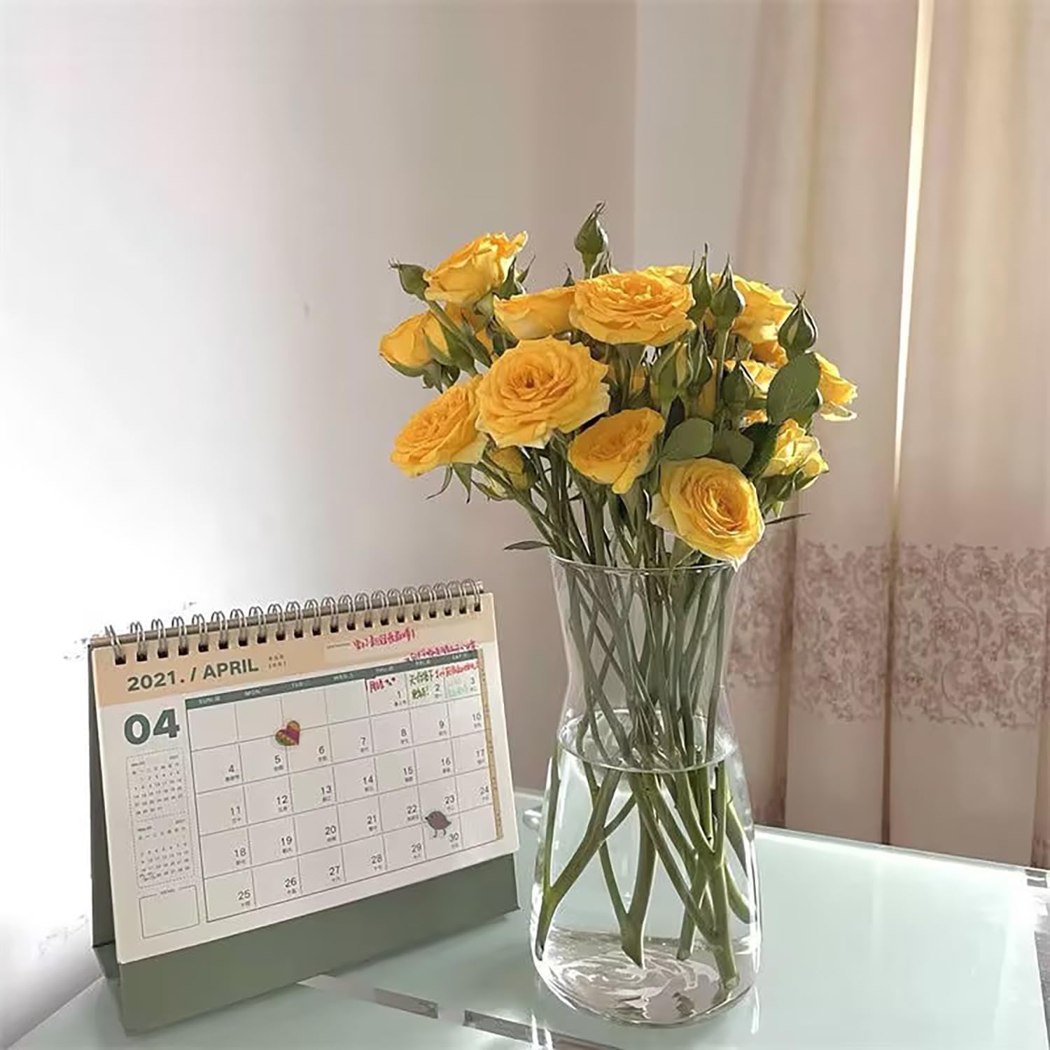 Thumbnail 3 de DARENYI Glass Vase 20cm Clear: A versatile bloom display