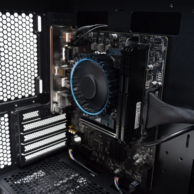 Thumbnail 2 de PcCom Work con Intel Core i5-12400, 32GB RAM y SSD 2TB NVMe + Windows 11 Home