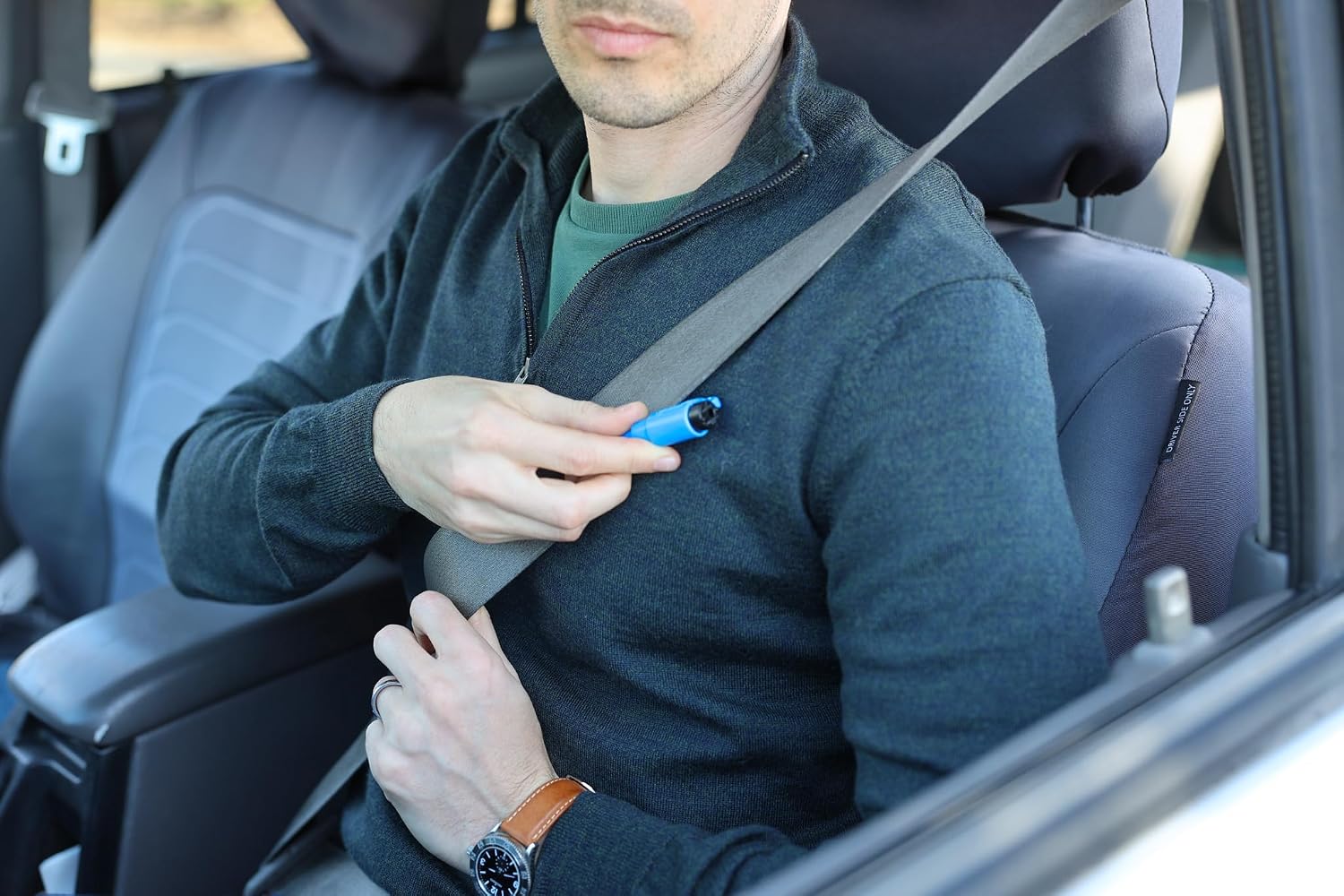 Detalle de resqme Emergency Car Escape Tool, 3-Count