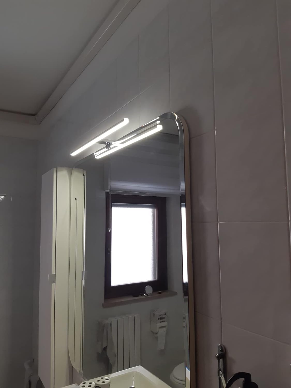 Detalle 2 de Azhien Lámpara de Espejo de Baño LED 5W, 30 cm y 4000K (IP44) blanco neutro