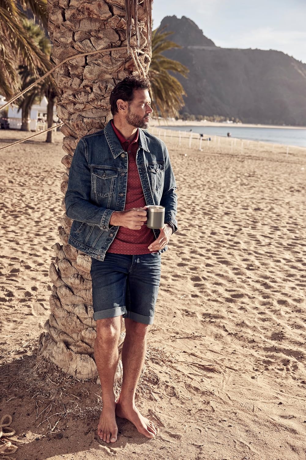 Detalle de JP 1880 Light Weight Denim Bermuda pour homme – Denim bleu foncé, coupe régulière