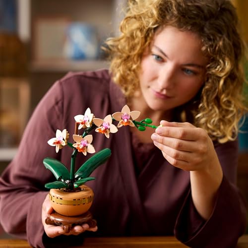 Thumbnail 9 de LEGO Botanicals Miniorquídea 10343 — Maqueta de Orquídea para Decoración y Regalo