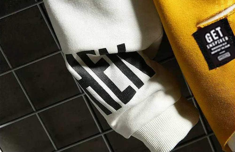 Detalle de Hello MrLin men’s techwear hip hop hoodie with patchwork and 3D printed smiley