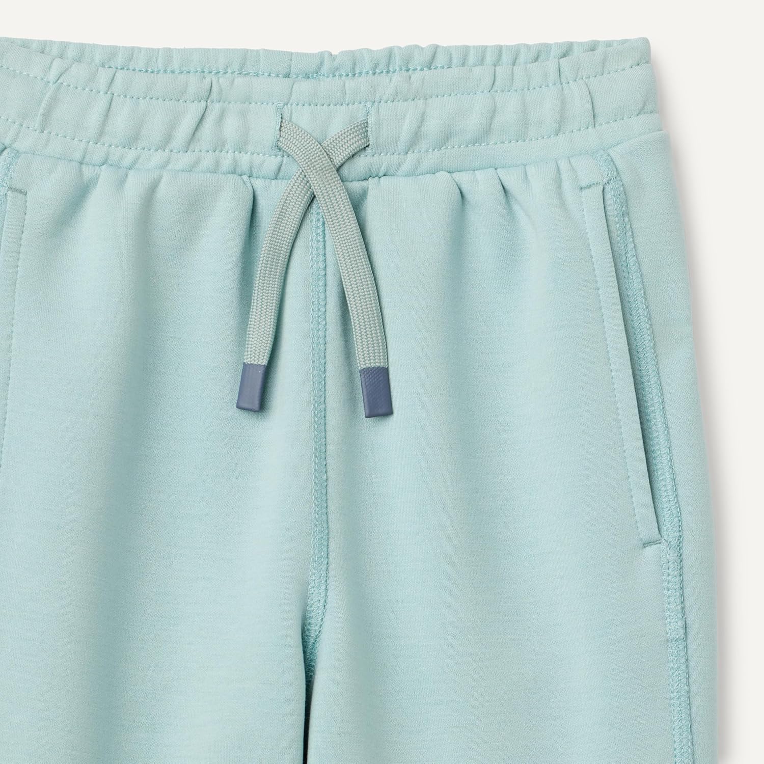Thumbnail 3 de Amazon Essentials Boys' Athletic Loose-Fit Jogger Tracksuit Bottoms with Pockets, Active Sweat