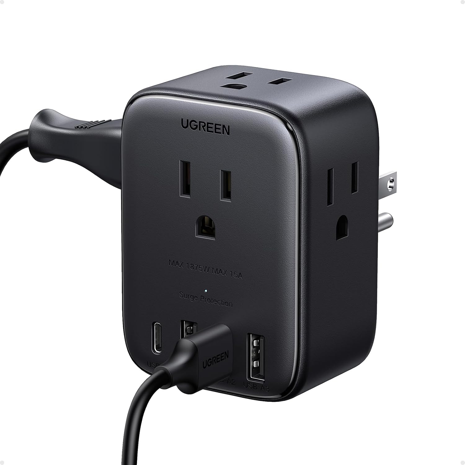 Detalle de UGREEN S502 20W GaN Power Strip with 4 AC Outlets and 4 USB Ports