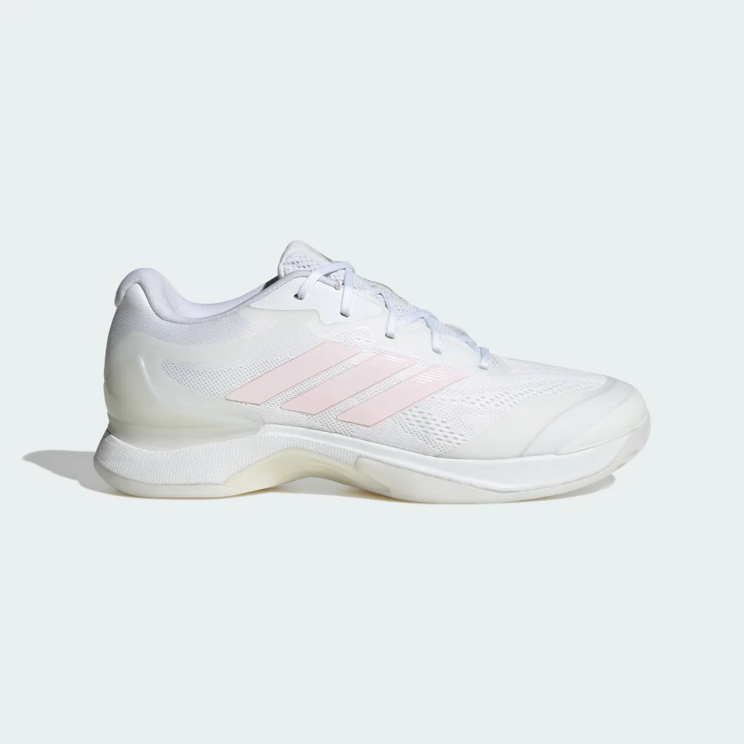 Detalle de Zapatilla de tenis Avacourt 3 de Adidas (blanca)