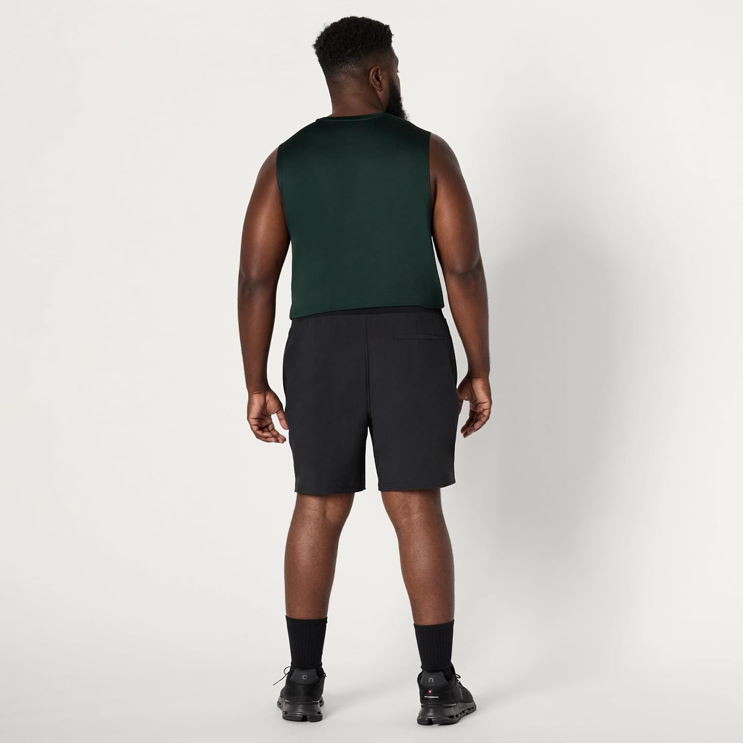 Thumbnail 6 de Amazon Essentials Men’s 7” Athletic Performance Stretch Woven Running Workout Training Short