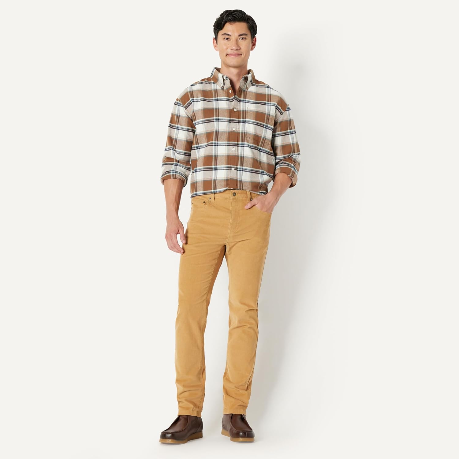 Thumbnail 4 de Amazon Essentials Men’s Modern Oversized-Fit Cotton Button-Down Shirt