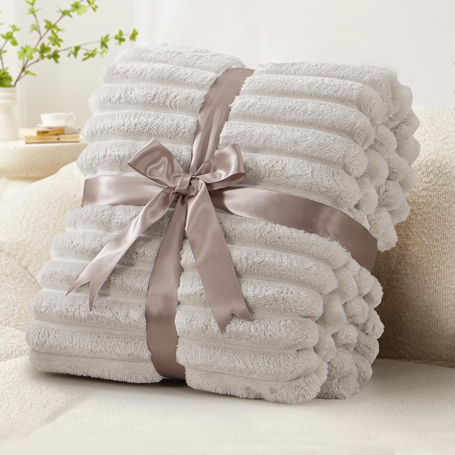 Thumbnail 5 de RUIKASI Kuscheldecke 150x200 Beige
