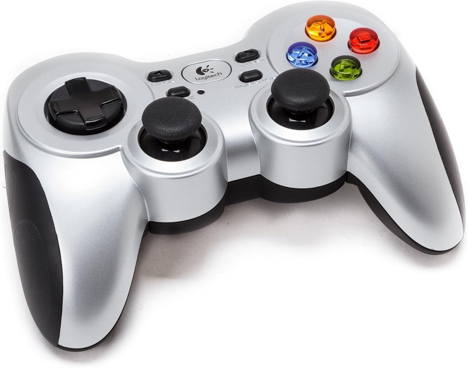Detalle de Logitech F710: kabelloses Gamepad mit konsoleähnlichem Layout – zuverlässig, flexibel und leicht einzurichten