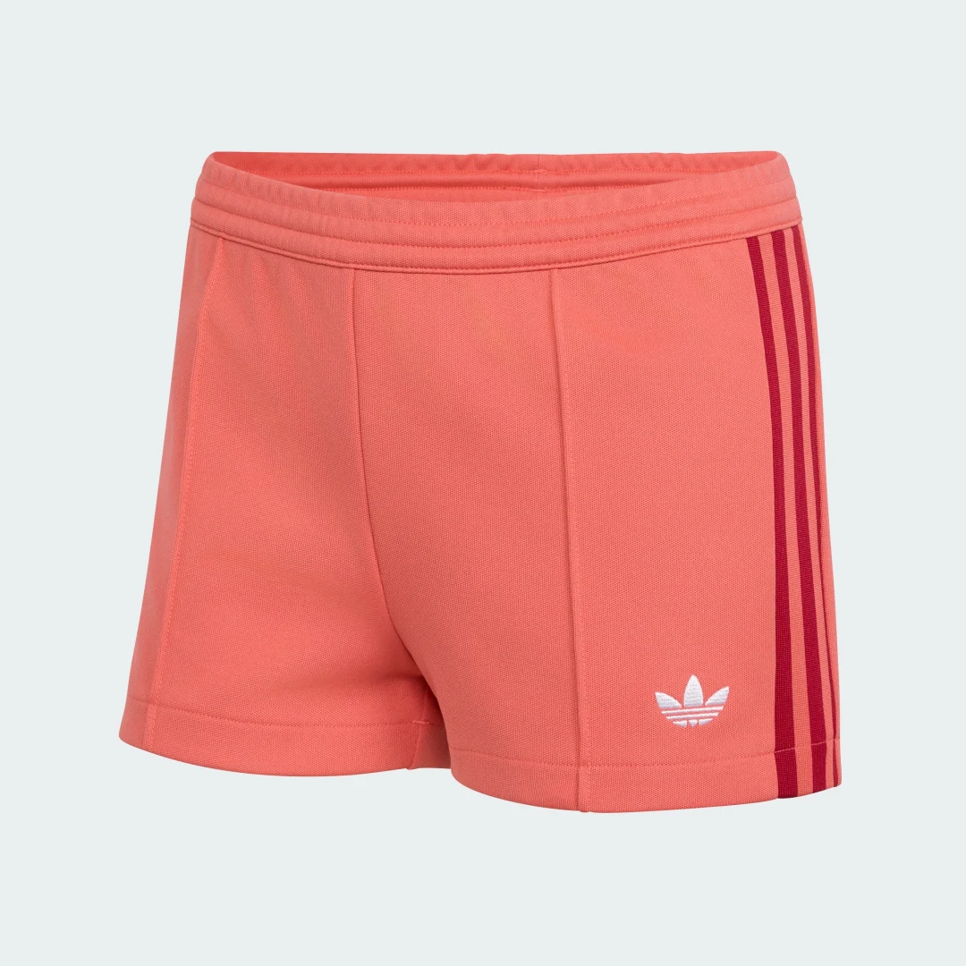 Detalle de Pantalón corto clásico Adidas en rojo – ficha de compra