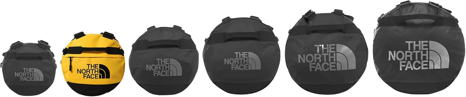 Detalle de The North Face Base Camp Duffel Gold – affidabile compagno di viaggio, stile e praticità