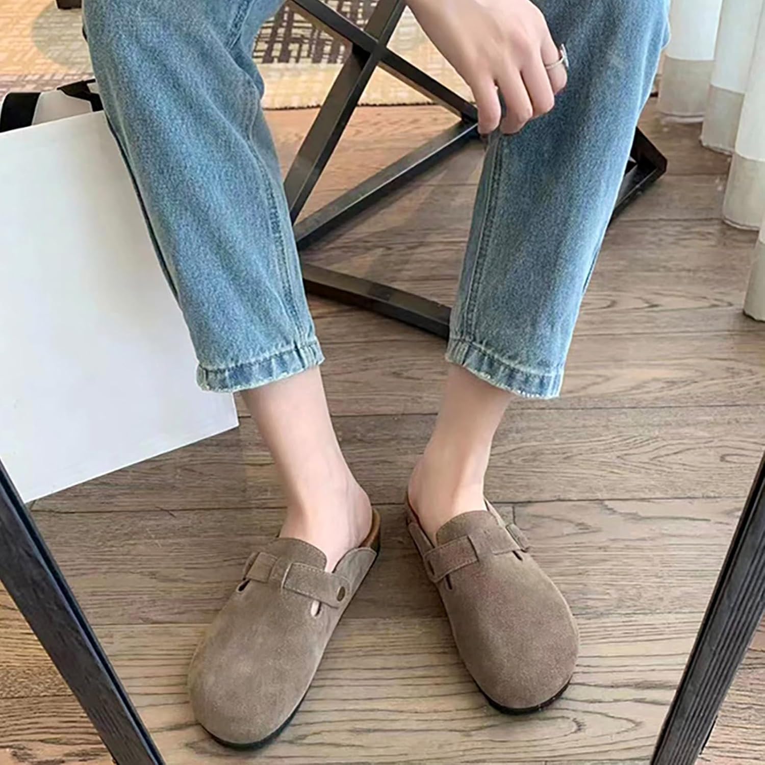 Detalle de ZUSERIS Suede Clogs for Women and Men, Wide Width with Cork Footbed
