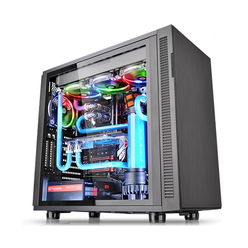 Detalle de Thermaltake Suppressor F31 caja semitorre negra con cristal templado
