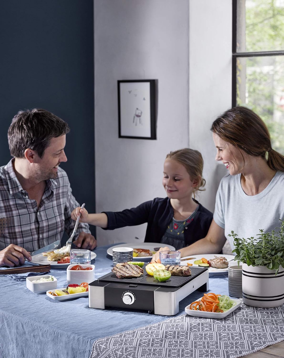 Detalle de WMF Lono Tischgrill Quadro – kompakter Indoor-Elektrogrill mit quadratischer Grillfläche, 1250 W