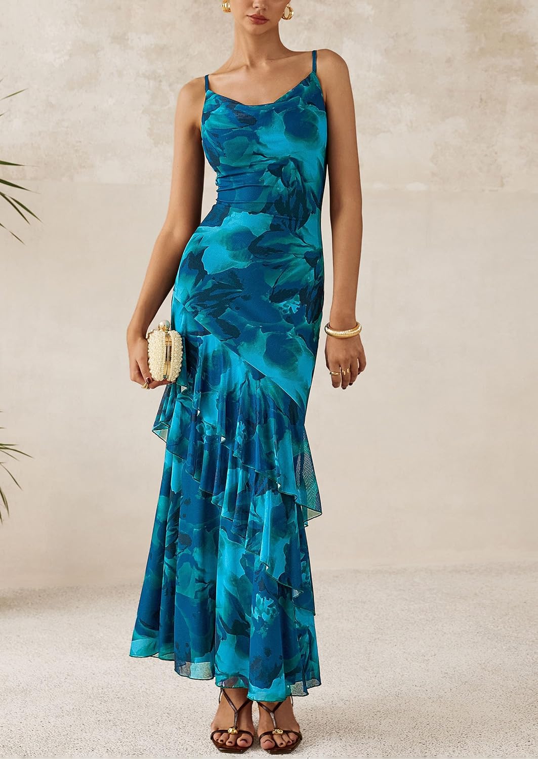 Thumbnail 4 de PRETTYGARDEN Maxi Dresses for Women 2026 Summer Tiered Floral Beach Sundress with Spaghetti Straps