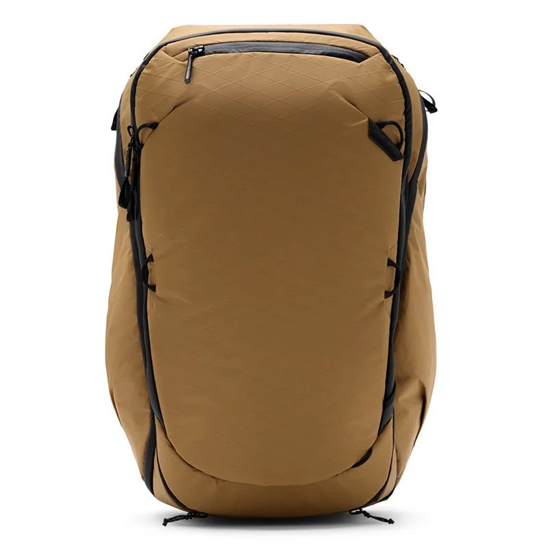 Detalle de Mochila de viaje Peak Design Travel 45L Coyote