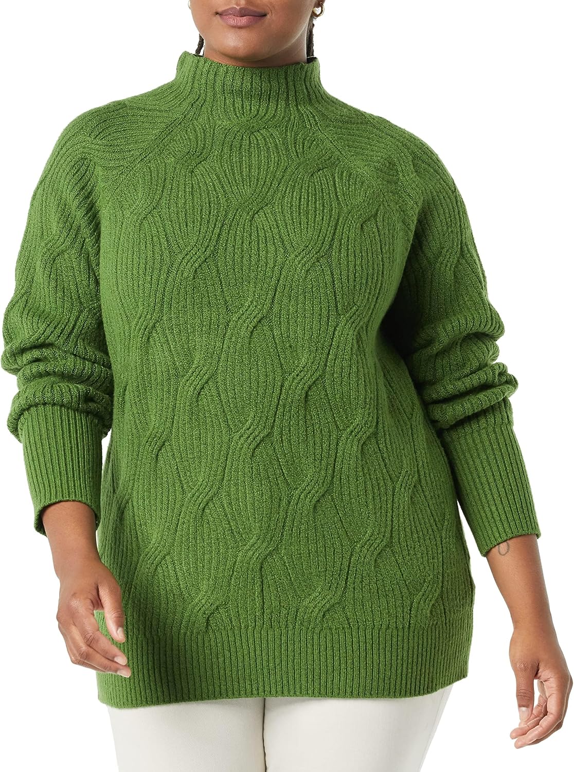 Thumbnail 2 de Amazon Essentials Women's Soft Touch Cable Knit Funnel Neck Jumper