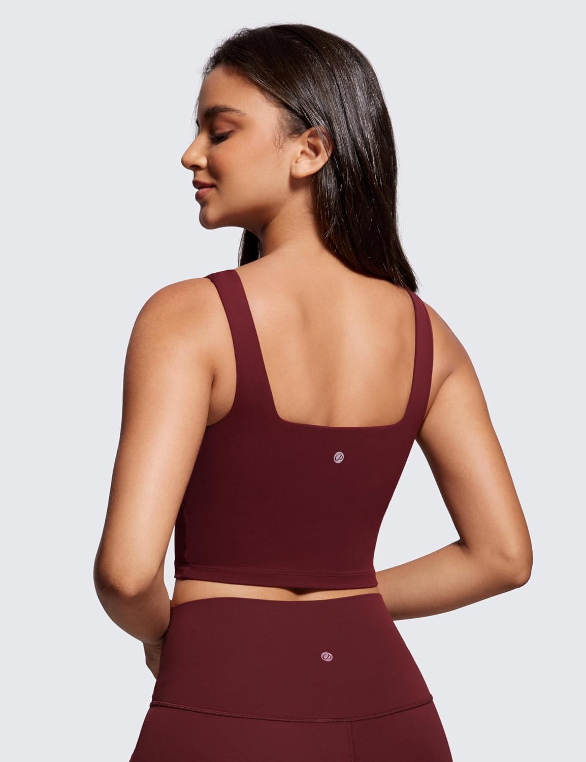 Detalle de CRZ YOGA Butterluxe reggiseno sportivo imbottito con cuscinetti rimovibili e collo quadrato