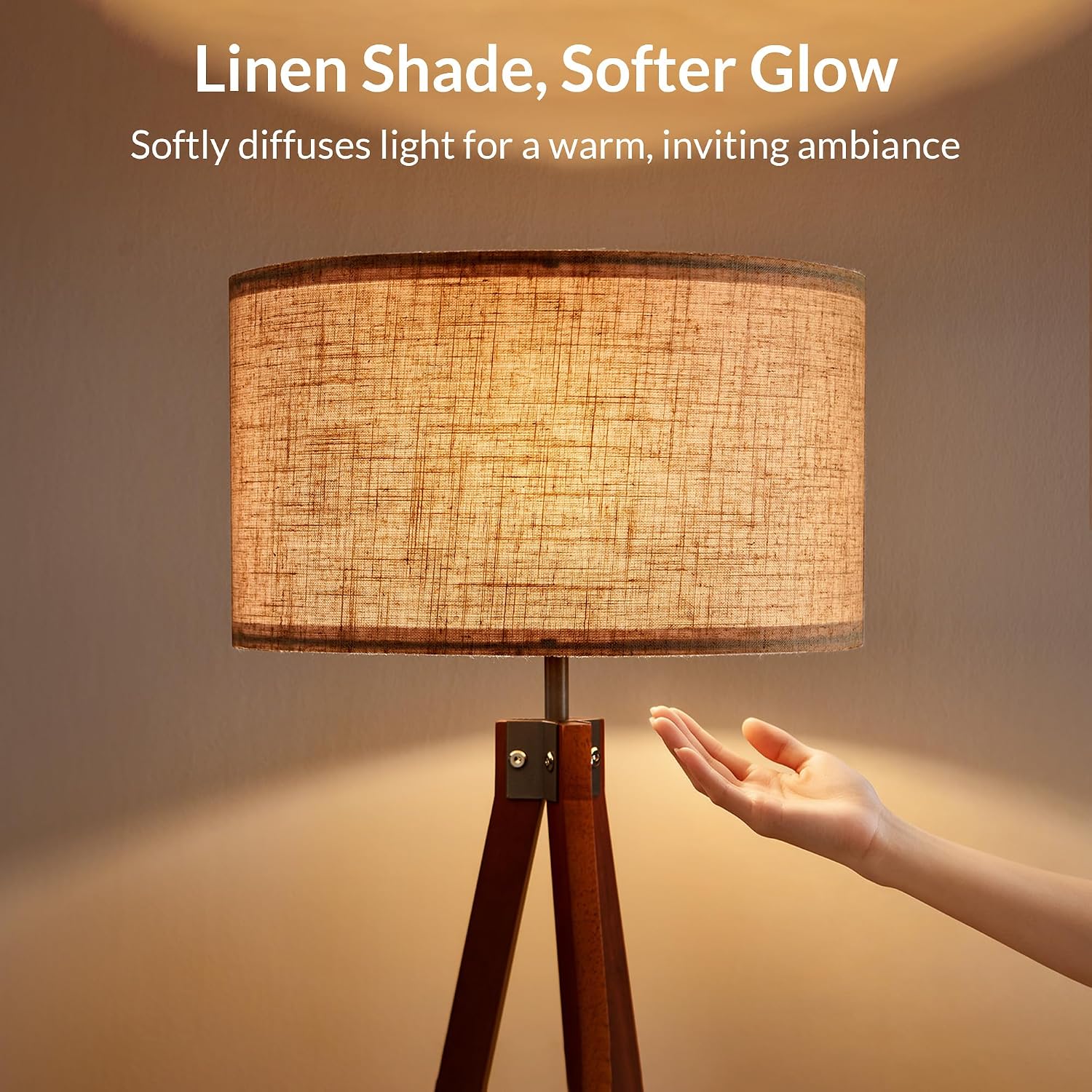 Detalle de LEPOWER Tripod Floor Lamp, Mid-Century Wood Base, Linen Shade, E26 Socket