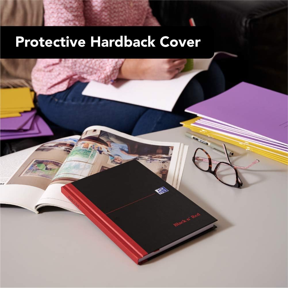 Thumbnail 2 de Oxford Black n' Red A5 Notebook – Hardback Casebound, Ruled, 192 Pages (Pack of 3)
