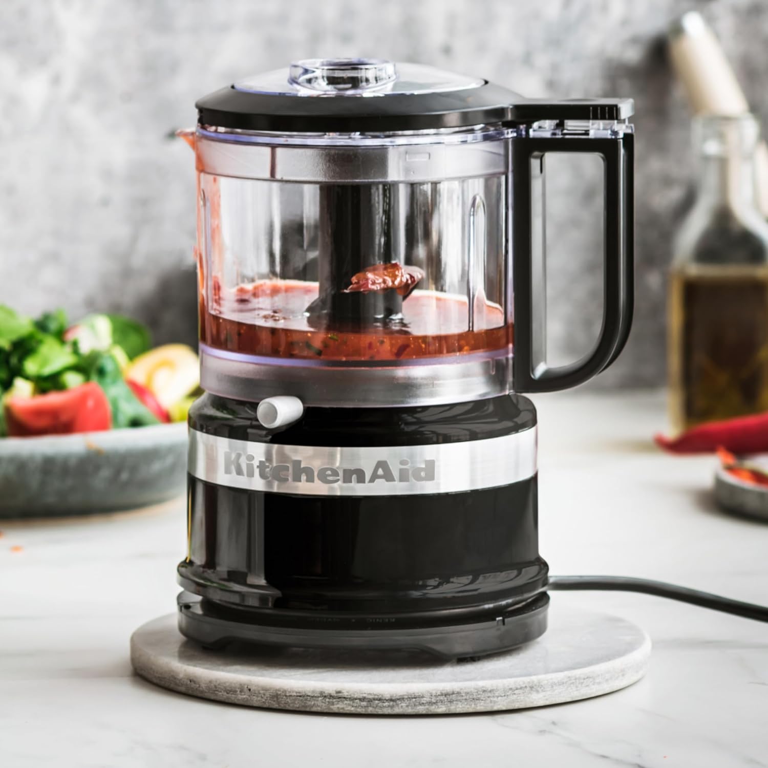 Detalle 2 de KitchenAid 5KFC3516EOB Mini-Food-Processor: kompakt, vielseitig und zuverlässig