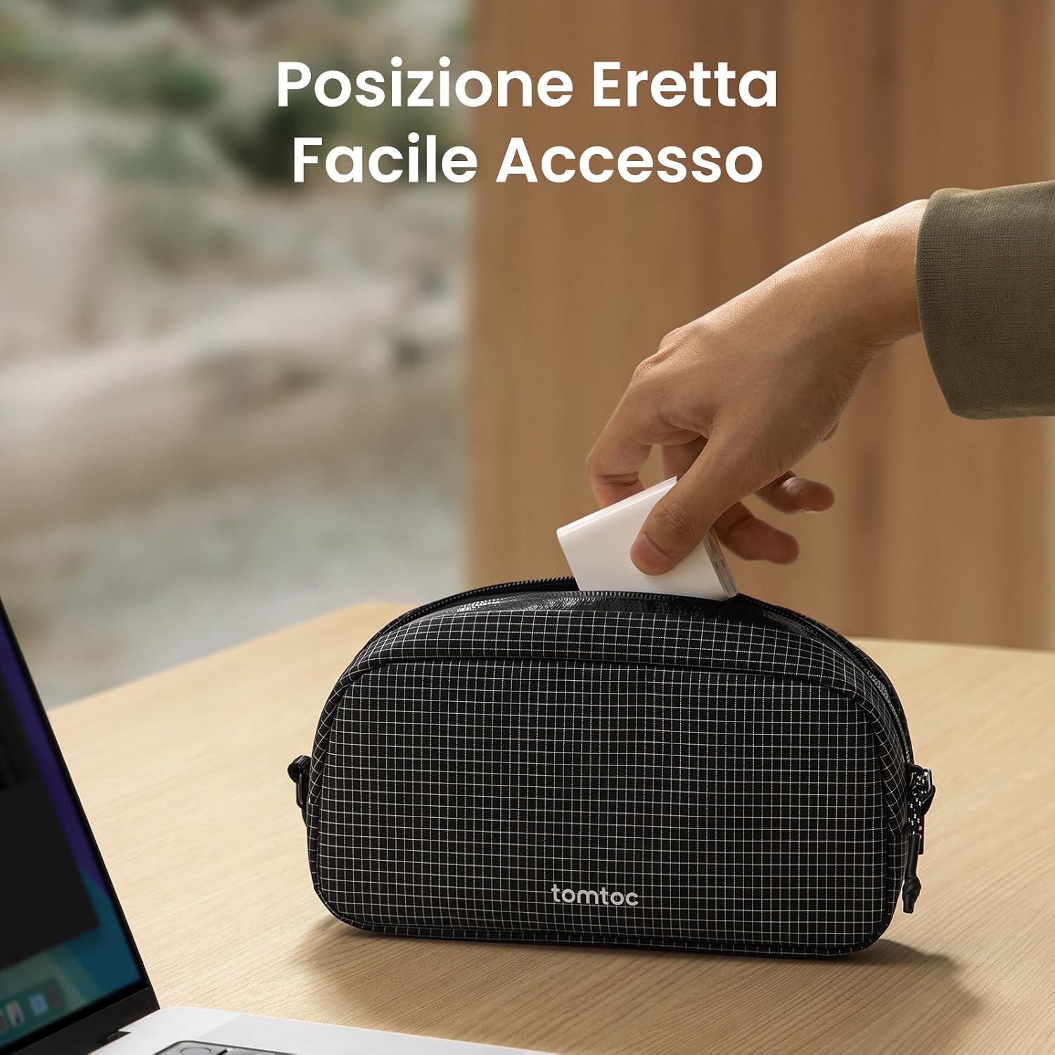 Detalle de tomtoc T12 New Techpouch UK Plaid nero (S) – organizer snello per accessori e dispositivi