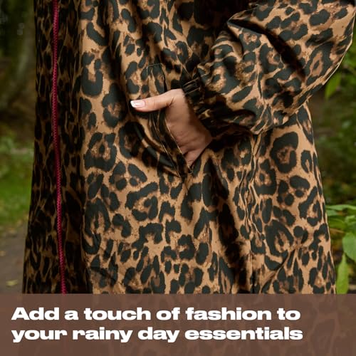 Thumbnail 2 de OHS Women's Changing Robe Jacket, Pink Leopard Print, Waterproof, S/M