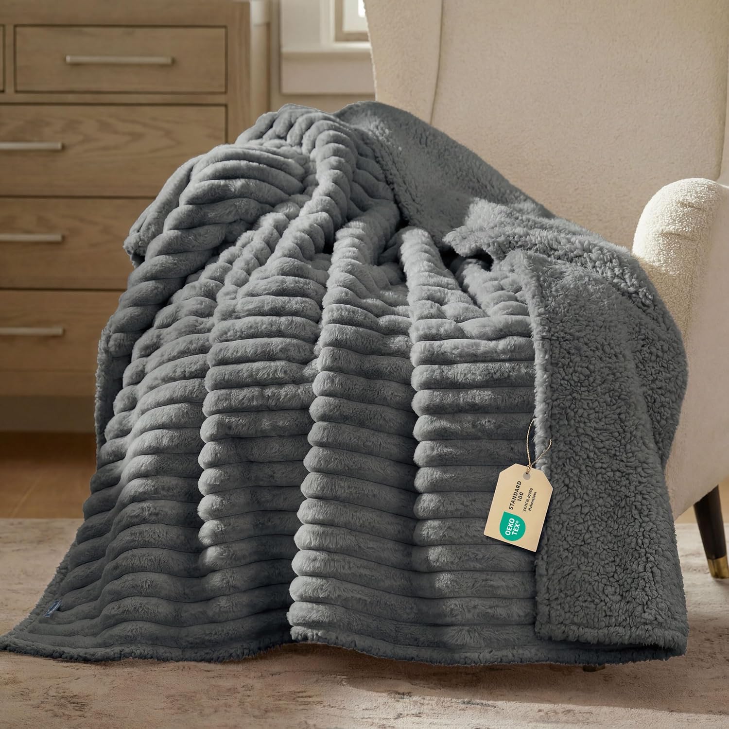 Detalle de Bedsure Waterproof Dog Blanket, 50x60